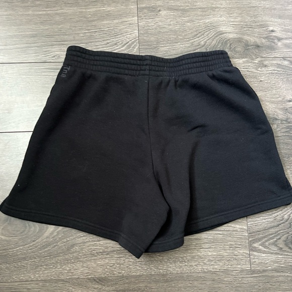TNA Cozy Fleece 5” Sweatshort - Picture 4 of 6